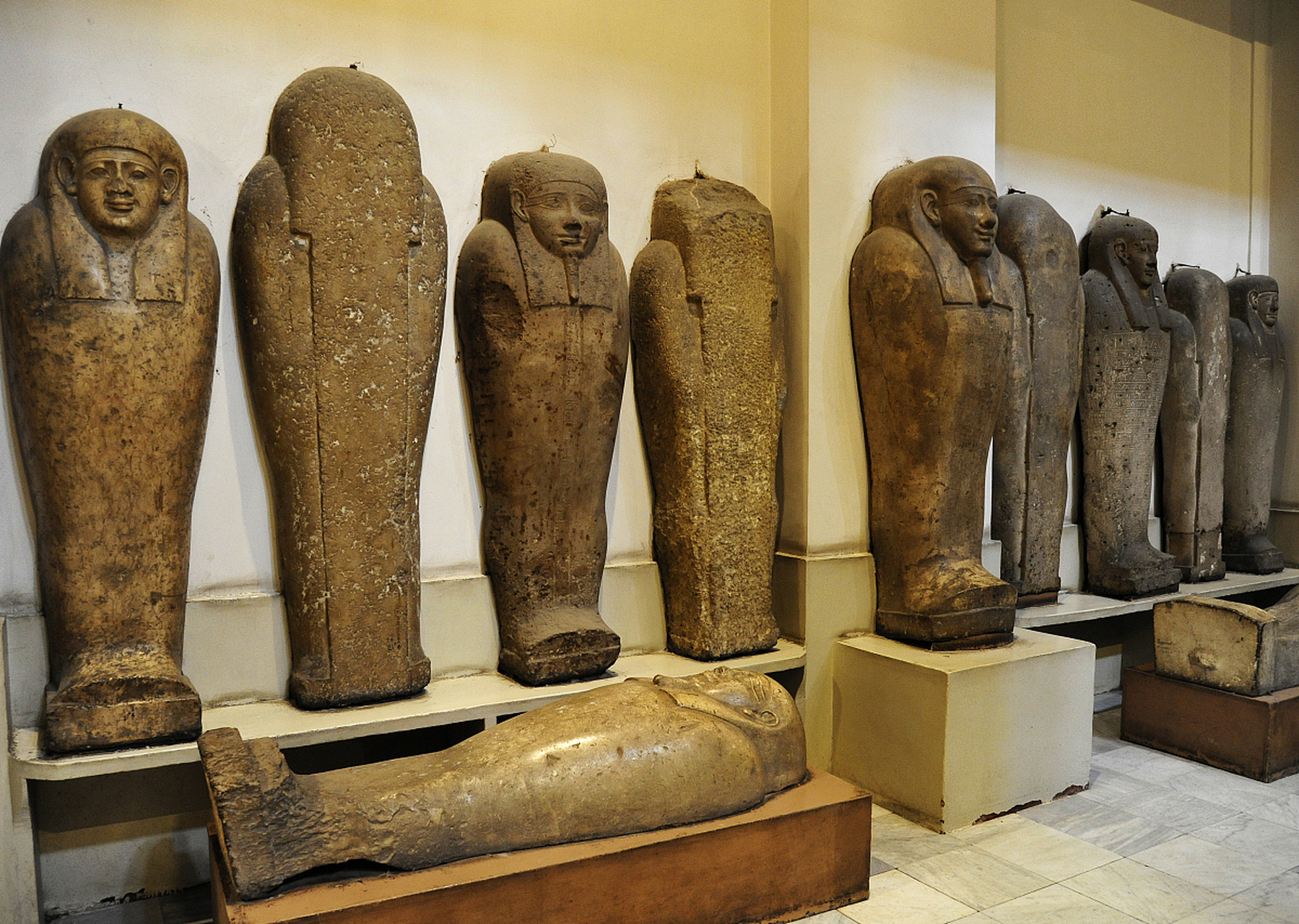 大英博物馆里比较有名的是古埃及馆,大约收藏了7万多件埃及文物,藏品