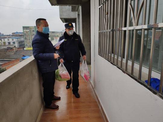 三上门!眉山东坡区为湖北返乡人员提供隔离无忧服务