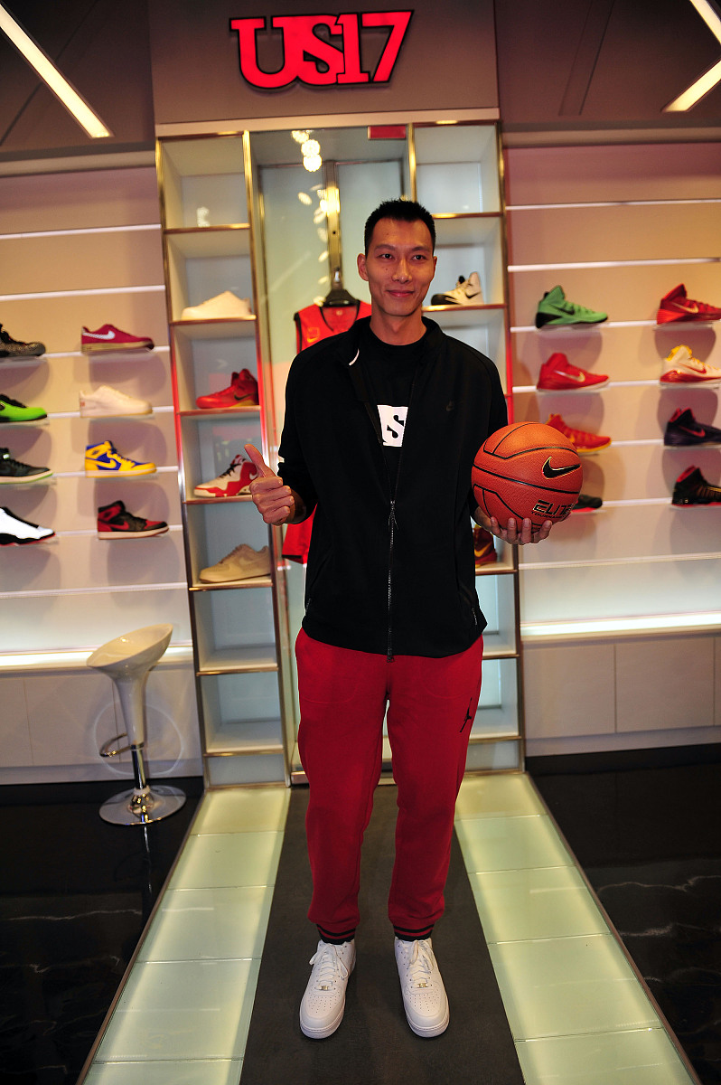 揭秘易建联品牌合作新动向!