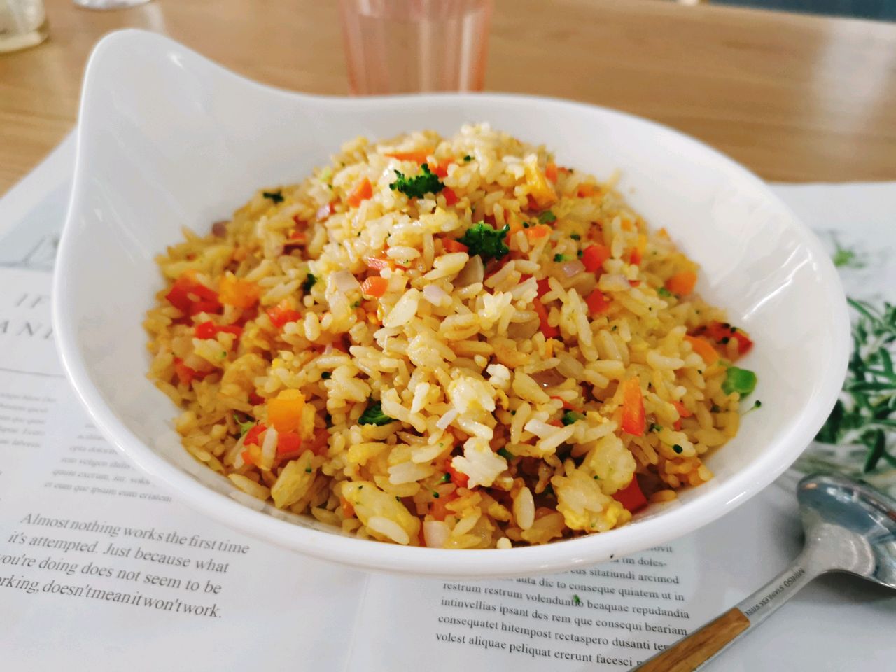 教你做黄金蛋炒饭,掌握方法,色泽金黄,软糯香甜,吃一碗不过瘾