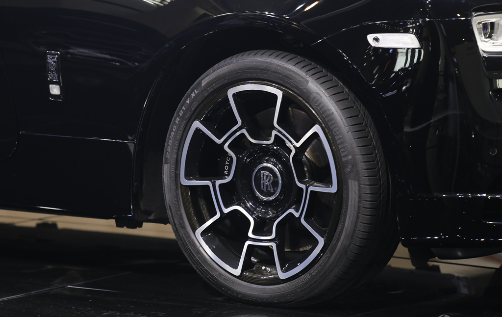 品鉴一款劳斯莱斯魅影的外观之美