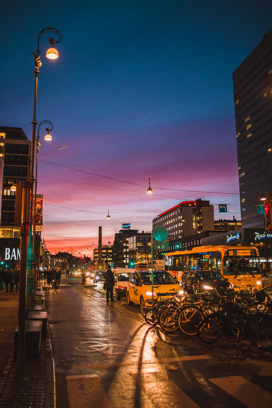 北欧丹麦的多彩冬日 灯火点亮漫长黑夜