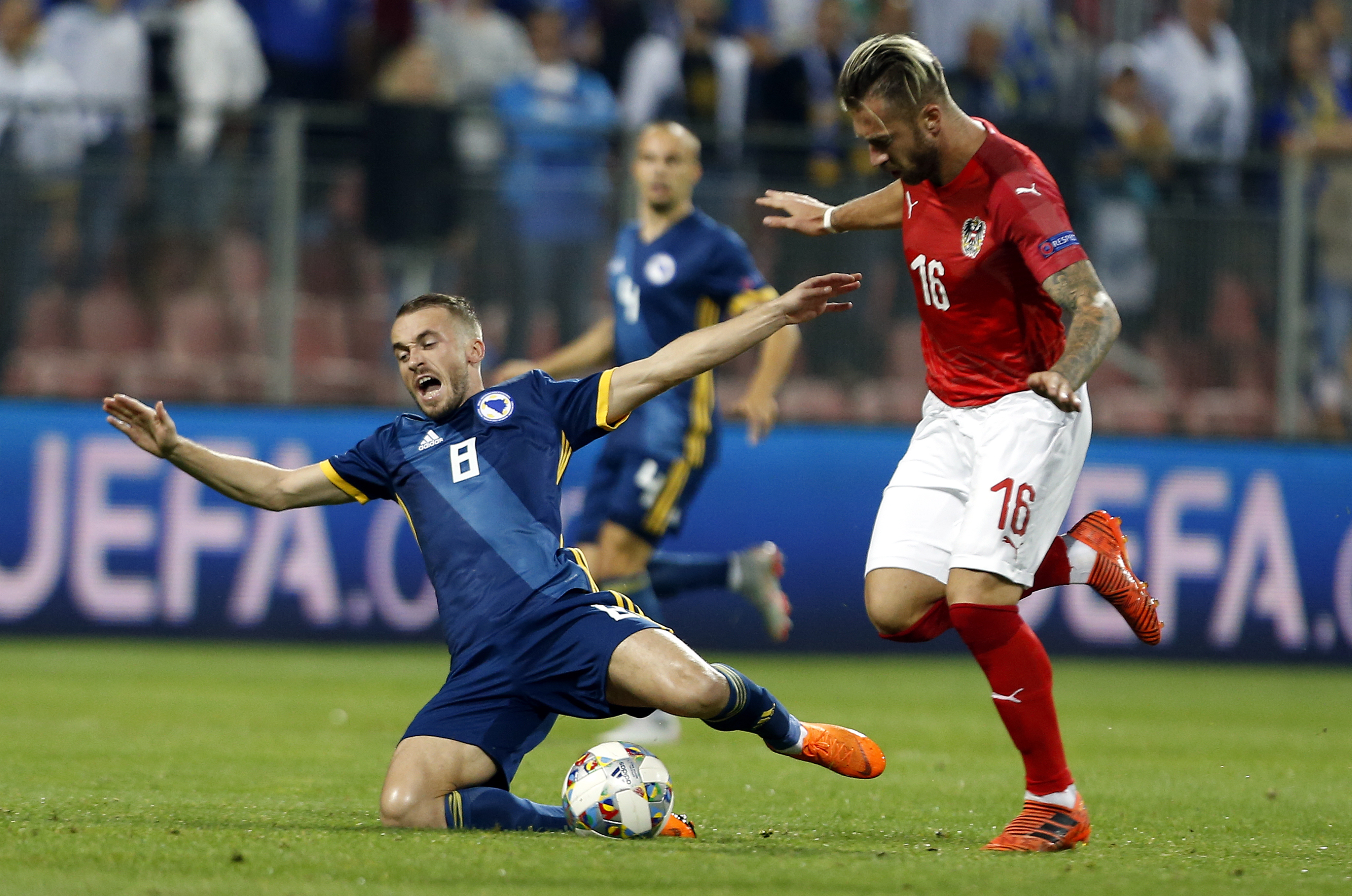 足球——欧洲国家联赛:波黑胜奥地利(2)