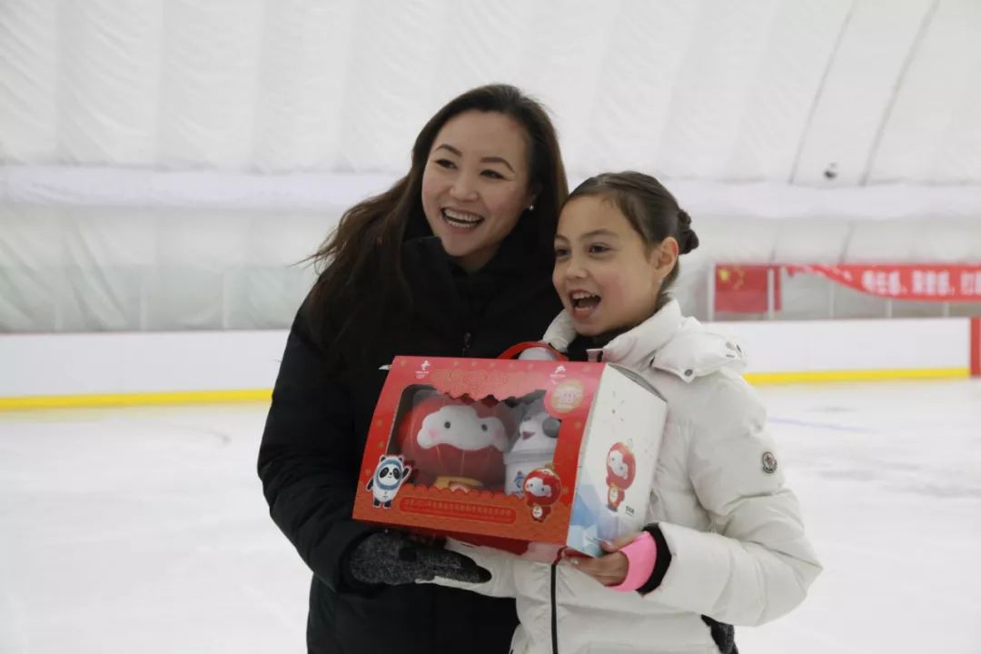 "送冬奥祝福 带吉祥回家"系列人物之陈露:希望女儿安娜能为国争光