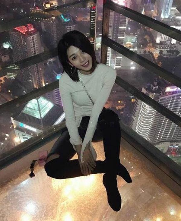 体坛又一女神退役,24岁正貌美如花却已婚,如今生活幸福美满