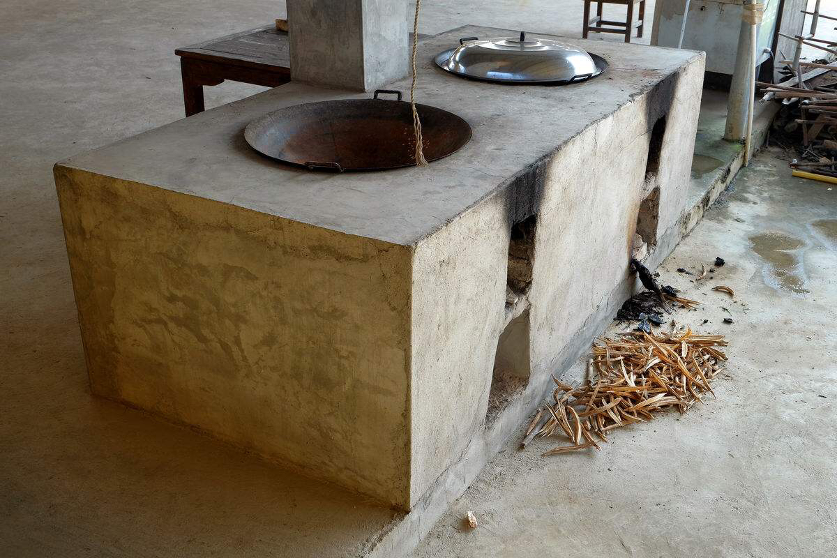 农村厨房设计带柴火灶图片