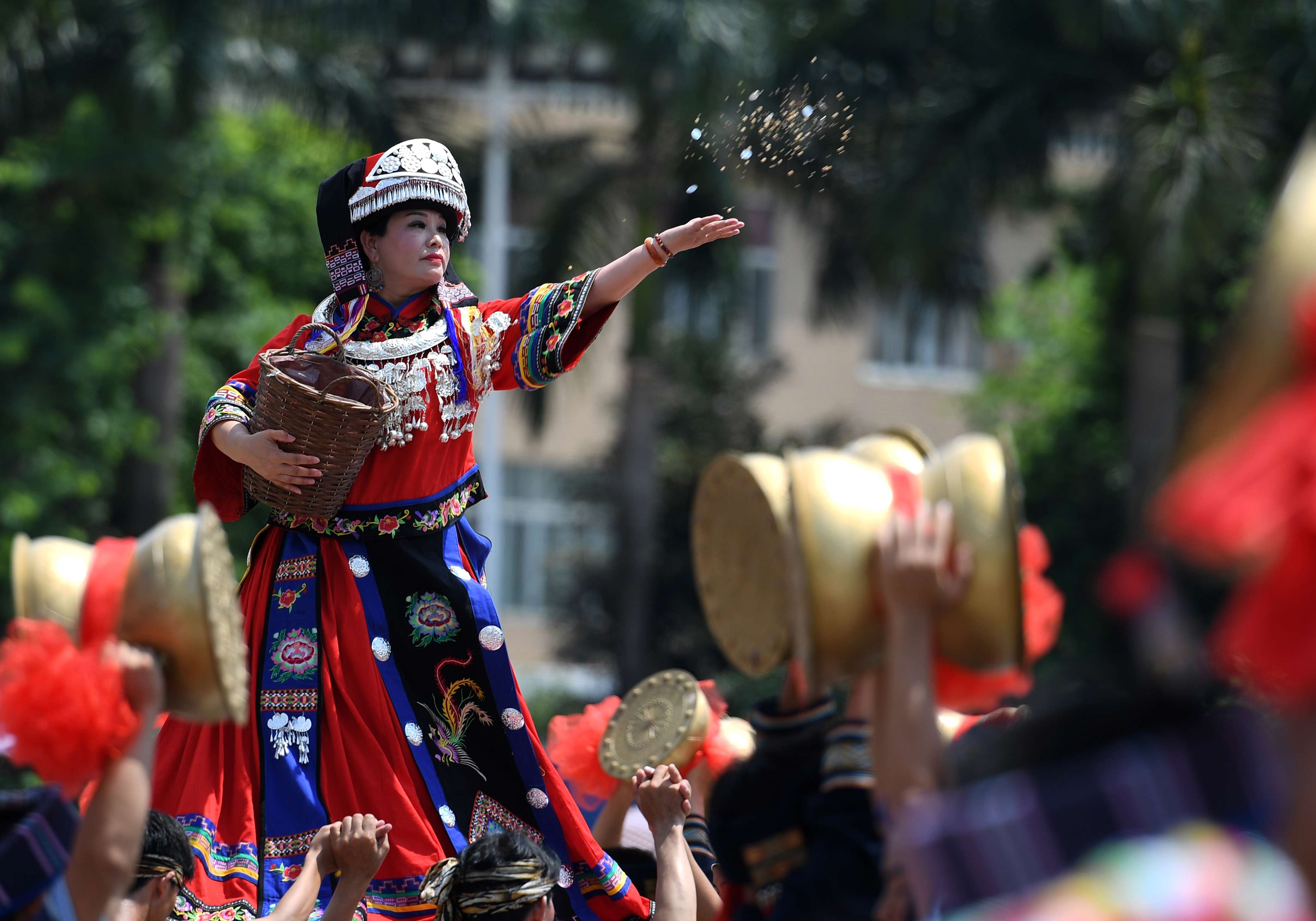 广西都安:瑶族同胞共迎祝著节(4)