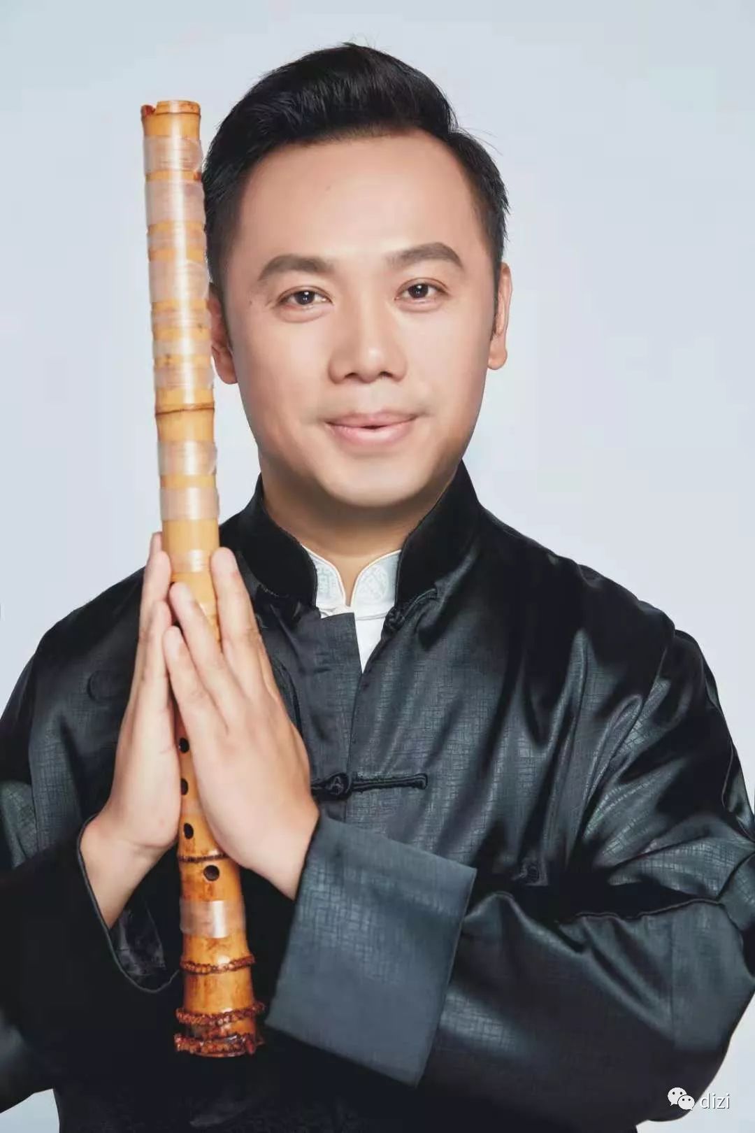 詹永明是当今笛坛杰出代表人物之一.