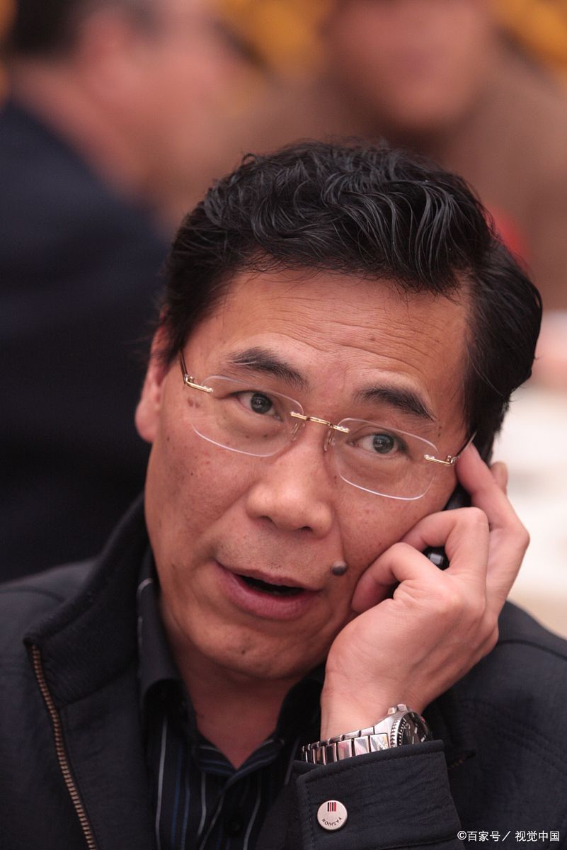 今天咱们来扒一扒宗庆后家族那些比《继承者们》还