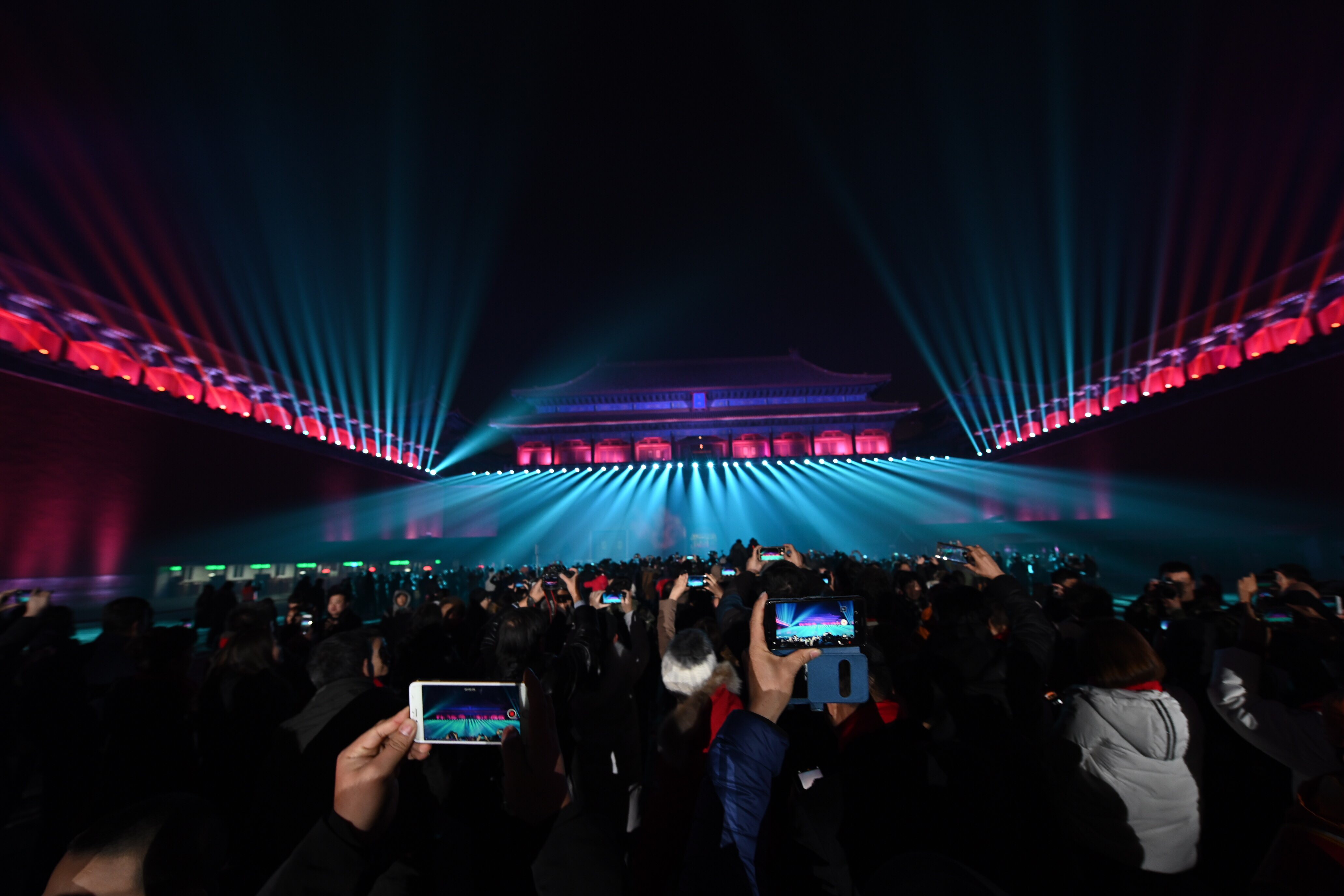 故宫首开夜场迎"上元之夜"