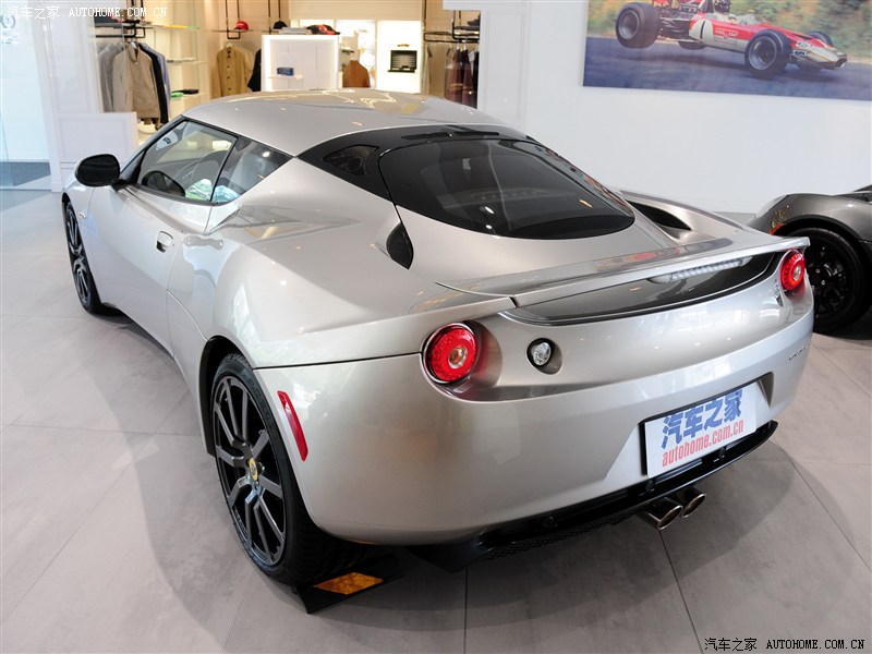 老外评测吉利旗下莲花跑车,收购它对吉利利大还是弊大?