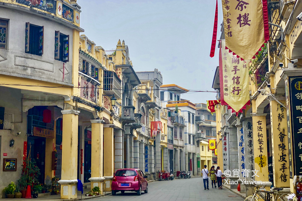 珠海有个百年斗门古街,融合中西建筑风格,是广东省旅游特色乡镇
