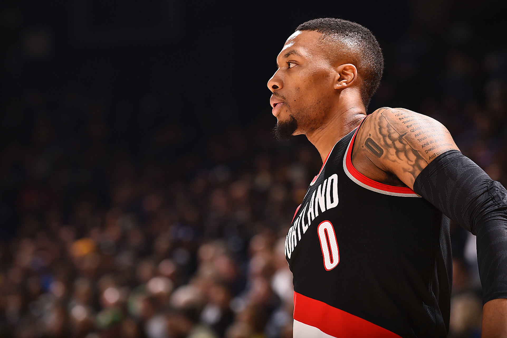 北京时间9月15日,nba新赛季开打前最大的盲盒就是利拉德去哪儿?