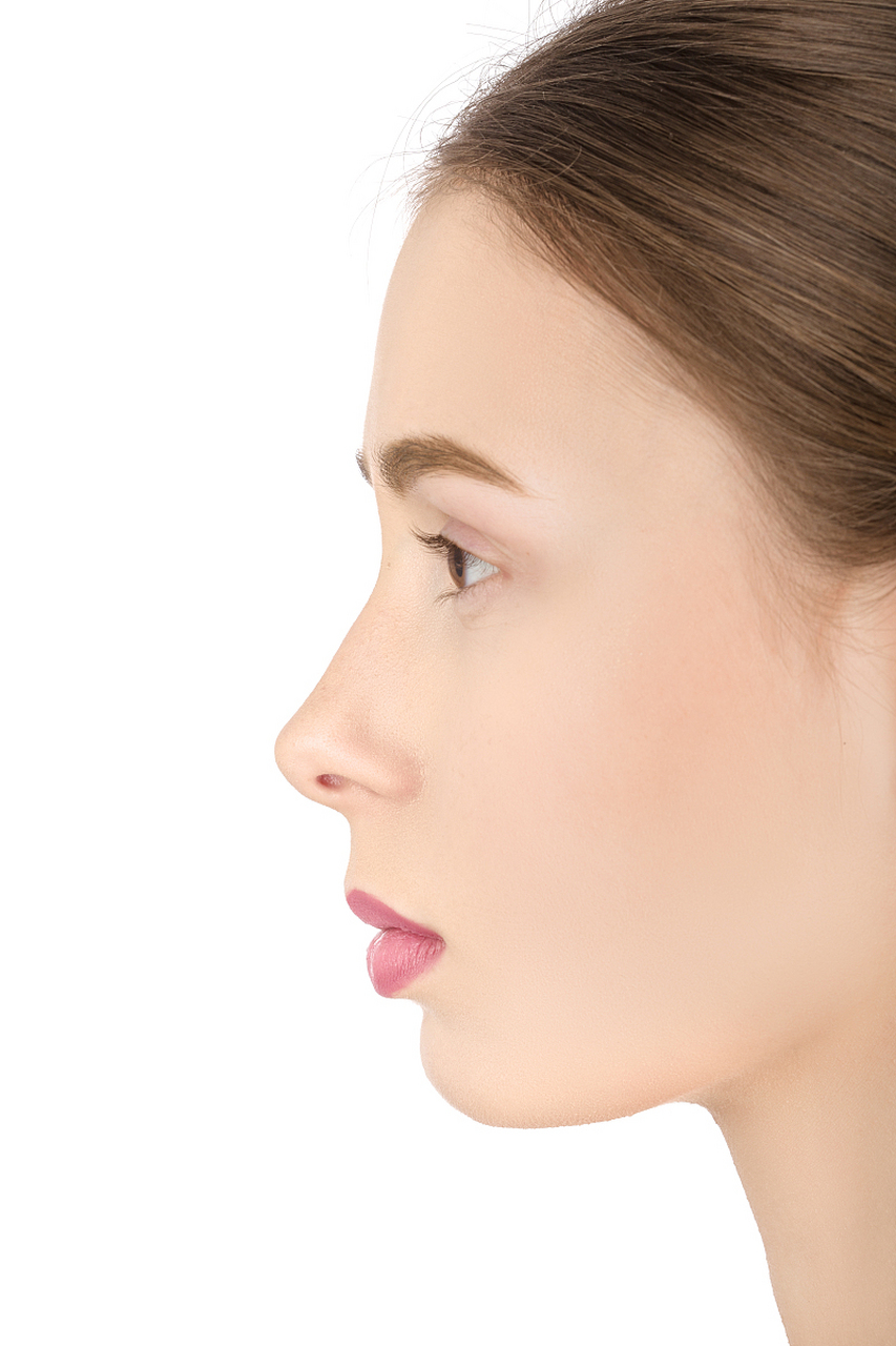 隆鼻后注意事项及护理 #医美科普挑战赛#   隆鼻手