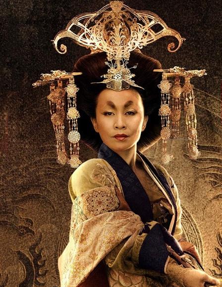 2010版《狄仁杰之通天帝国》由徐克执导,刘德华,李冰冰,刘嘉玲,邓超