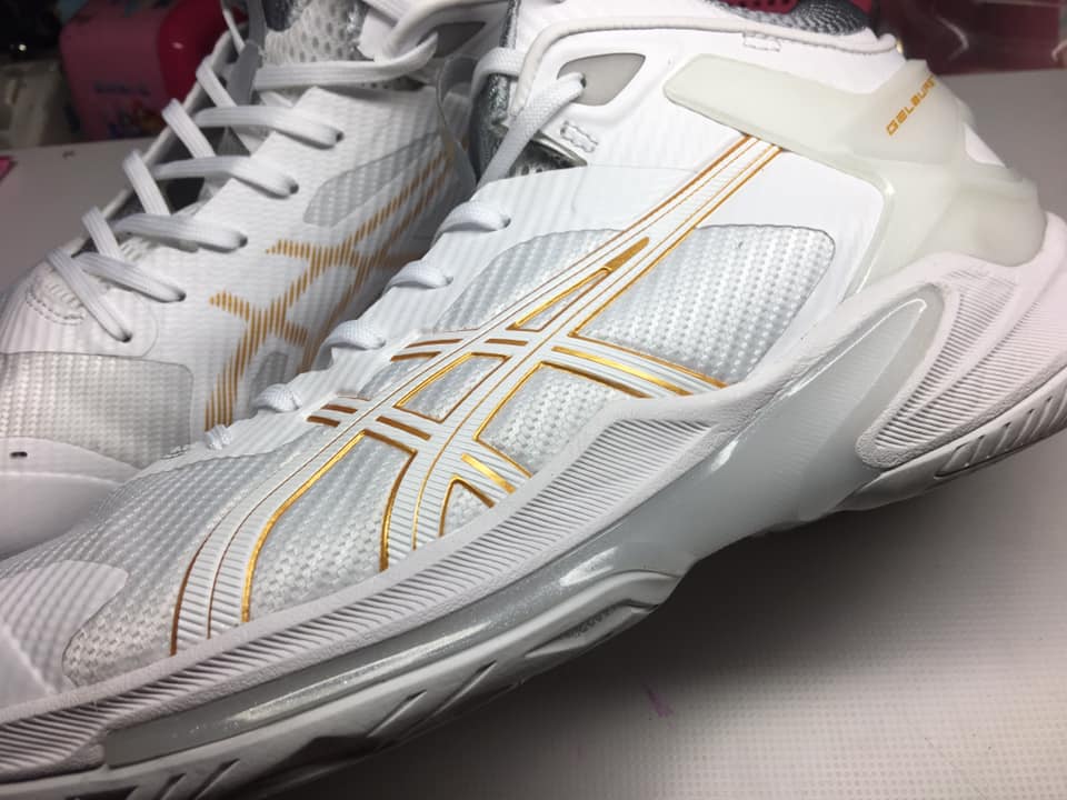 亚瑟士篮球鞋asics gelburst 24评测