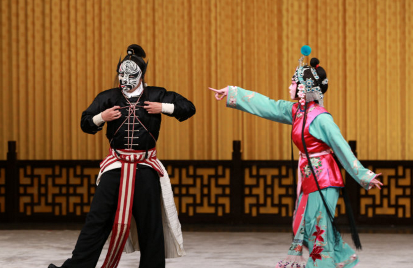 宋朝开国大将郑恩路边偷瓜,被看瓜女子胖揍,最后两人竟结为夫妻