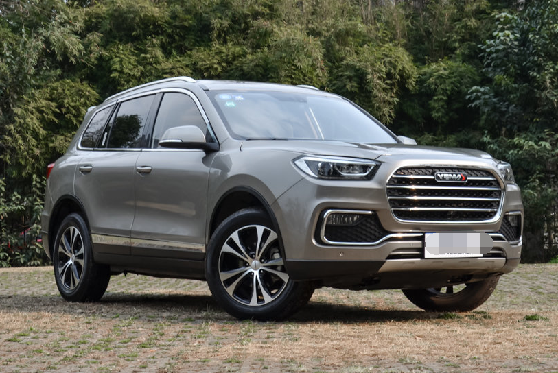 野马t802017款试装车,独特的设计,符合大众的审美,车身大气