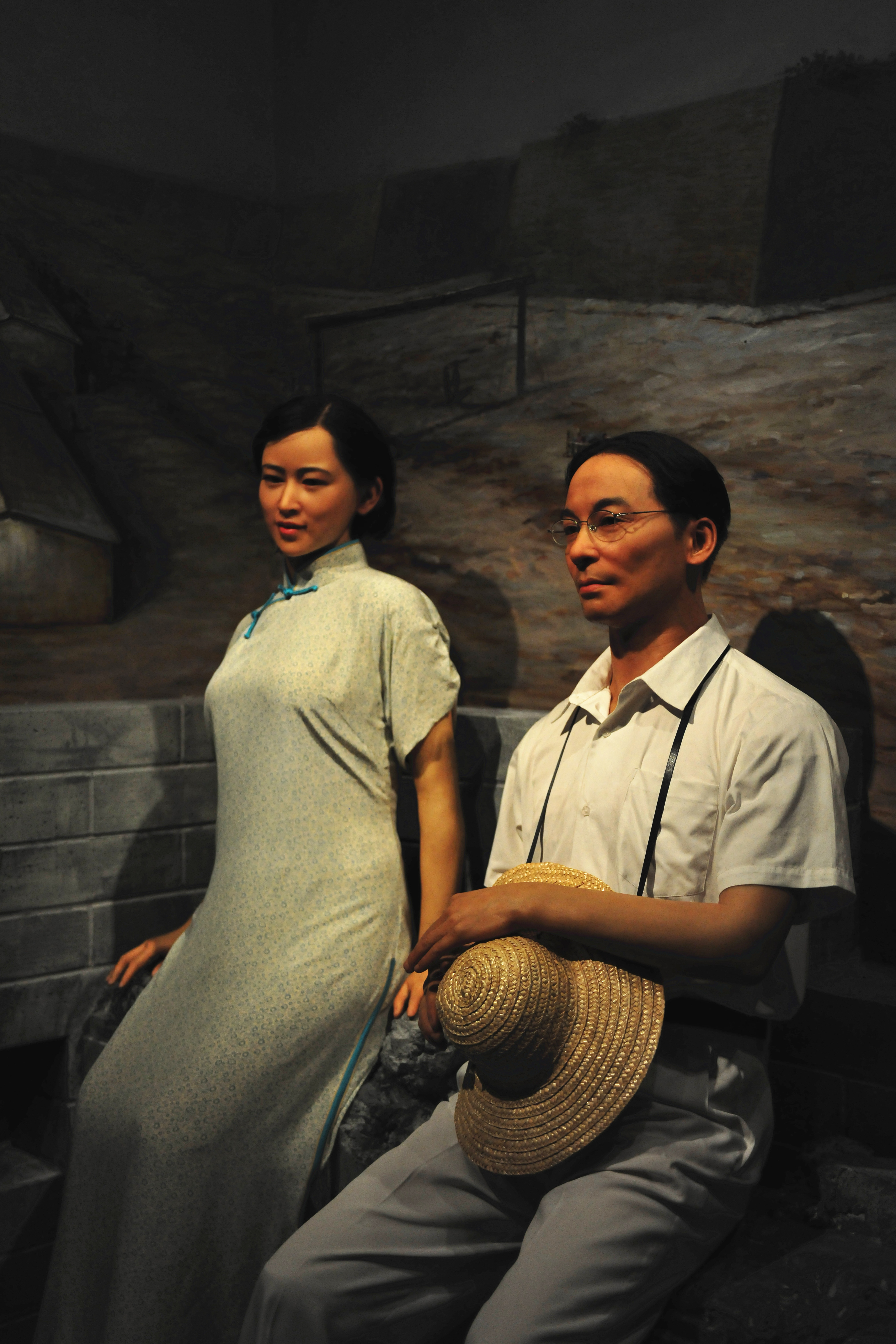 近代文化名人都活起来了——中国蜡像艺术精品