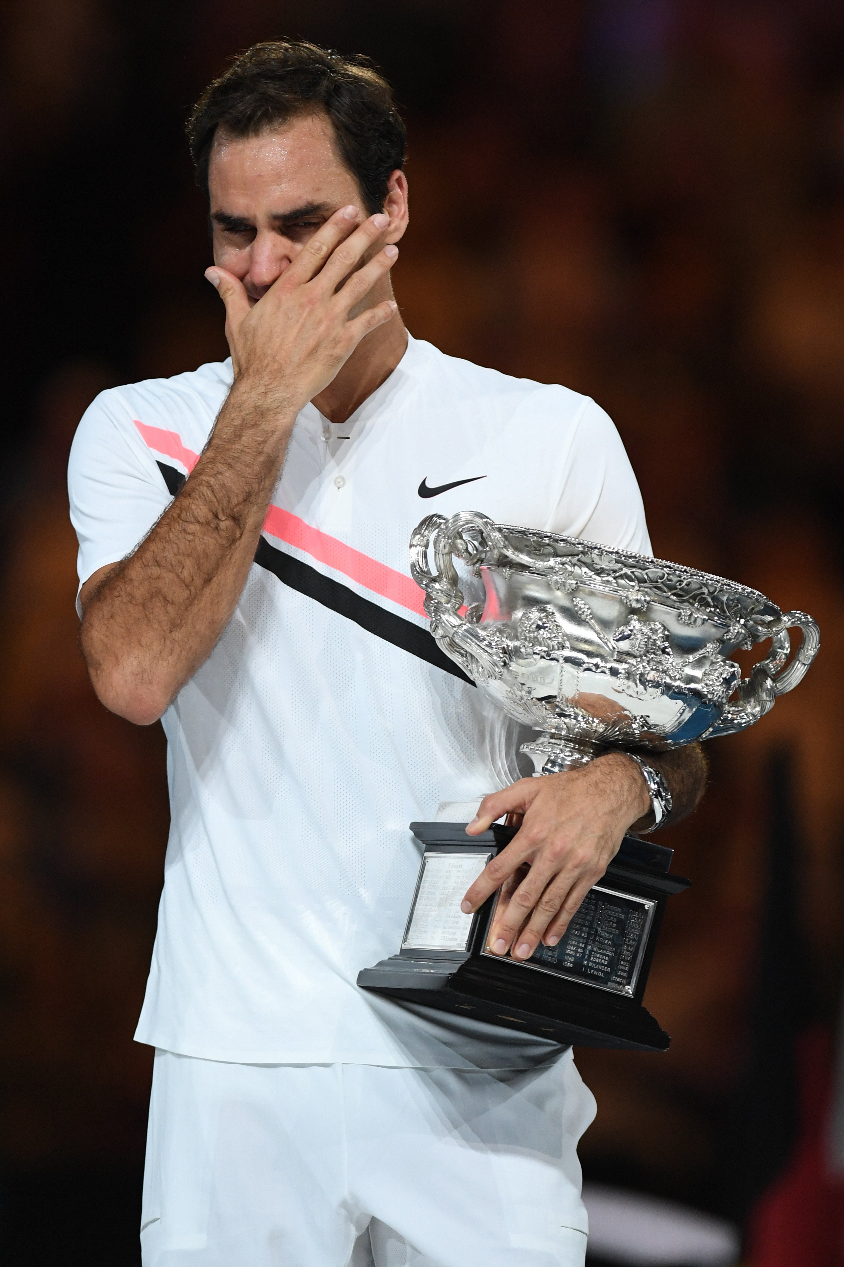 [27](外代二线)网球——澳网:费德勒夺得男单冠军