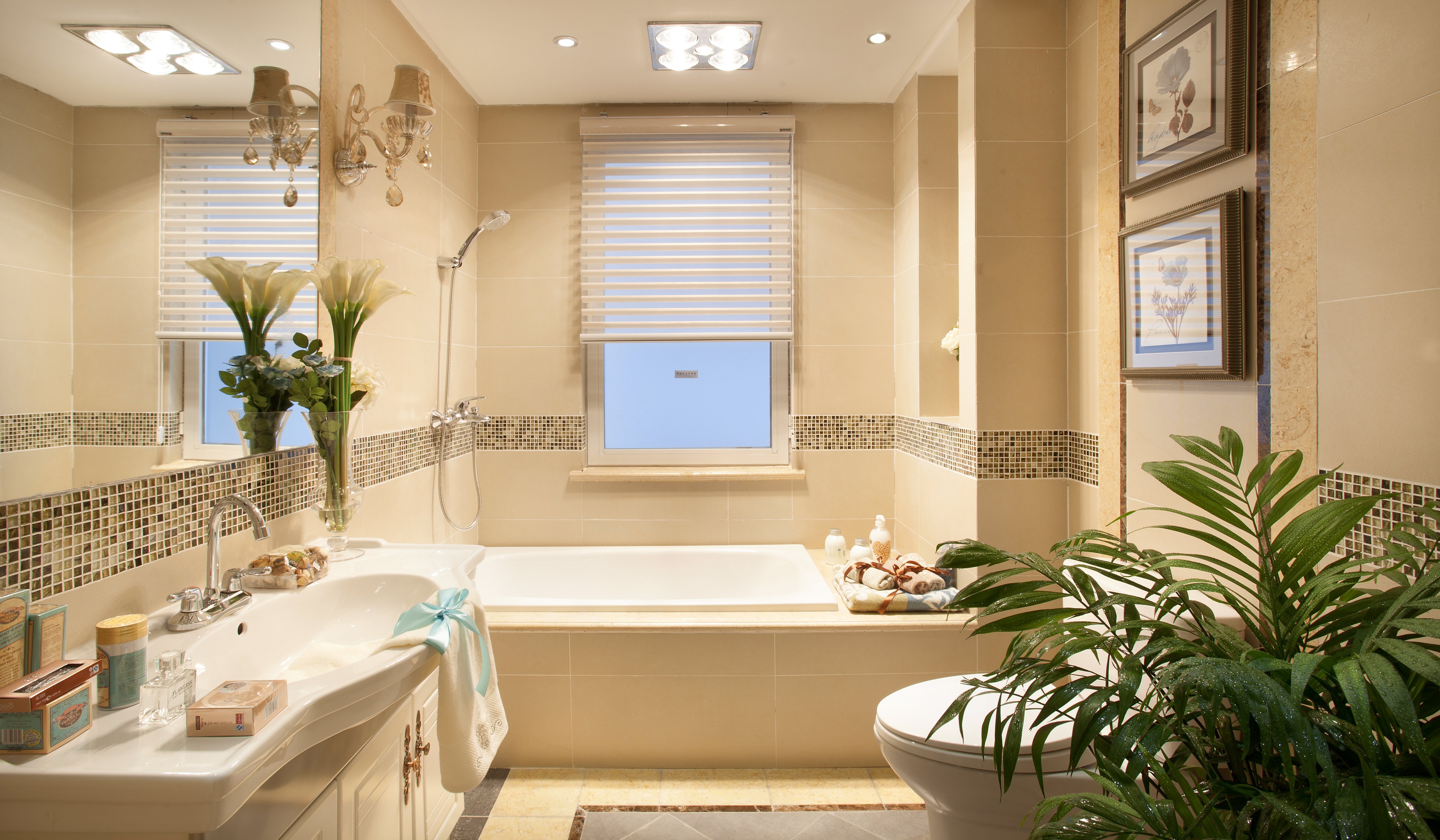 卫生间吊顶选石膏板还是铝扣板?若不提前做功课,差点被套路