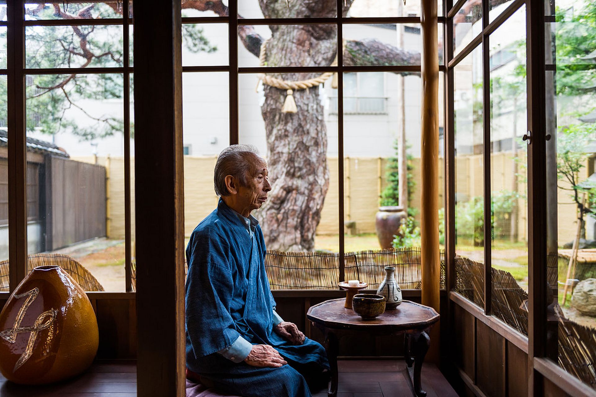 【知己知彼】已故斯坦福大学教授青木昌彦曾这样预言泡沫经济崩溃后