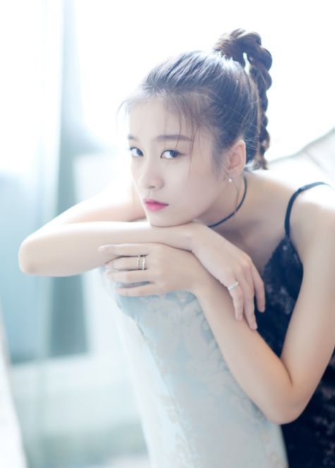 新人张雪迎,宁心,李纯清新漂亮的妹纸,微微一笑,倾城倾国!