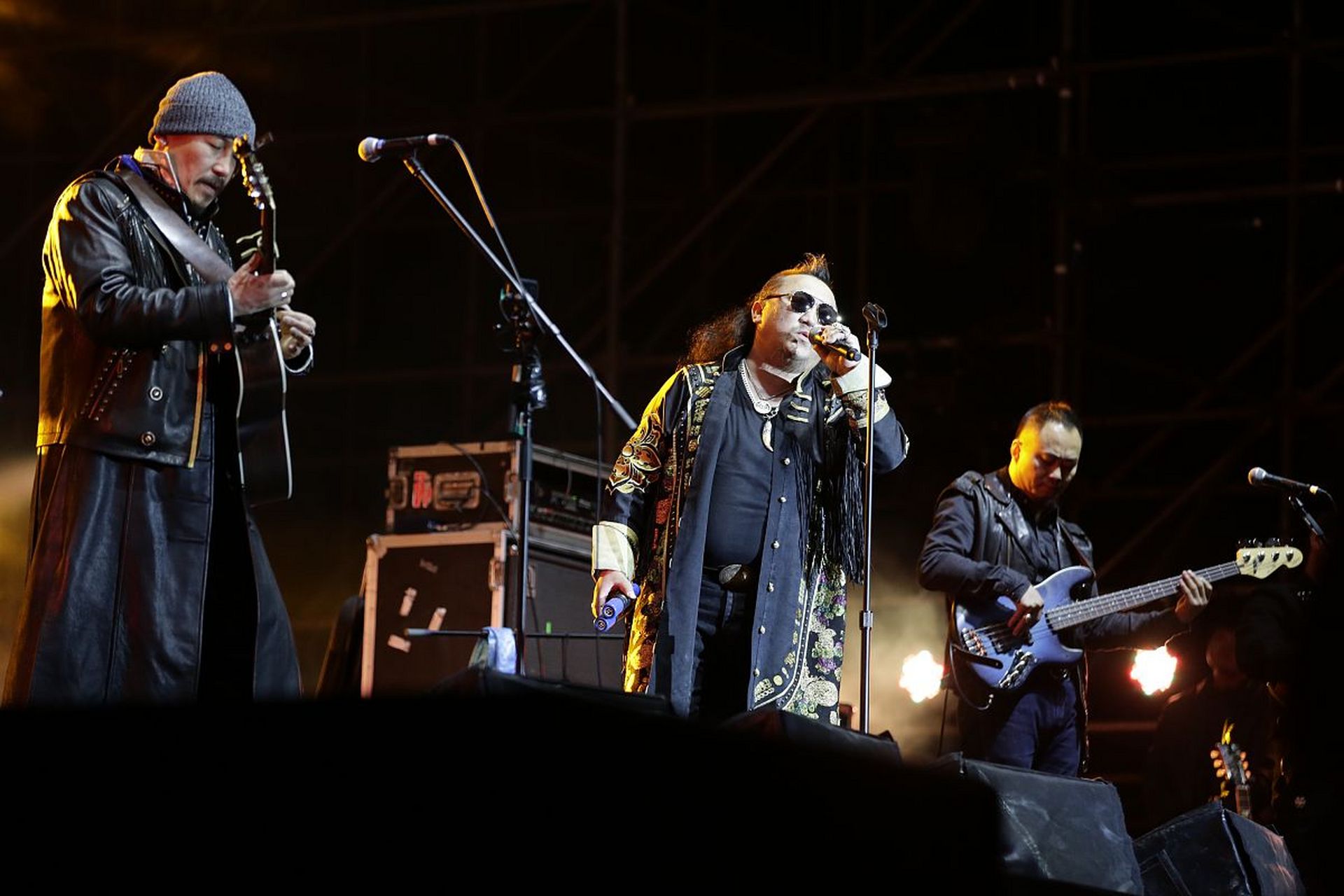 杭盖乐队演绎的原生态草原歌曲《酒歌》,原生态民歌是中国民族声乐的