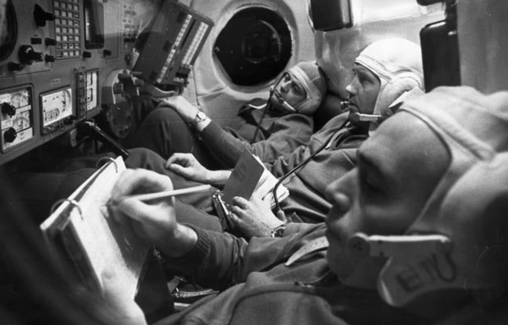 除了人造卫星,太空中还飘着五具遗体,其中一个可能出了太阳系!