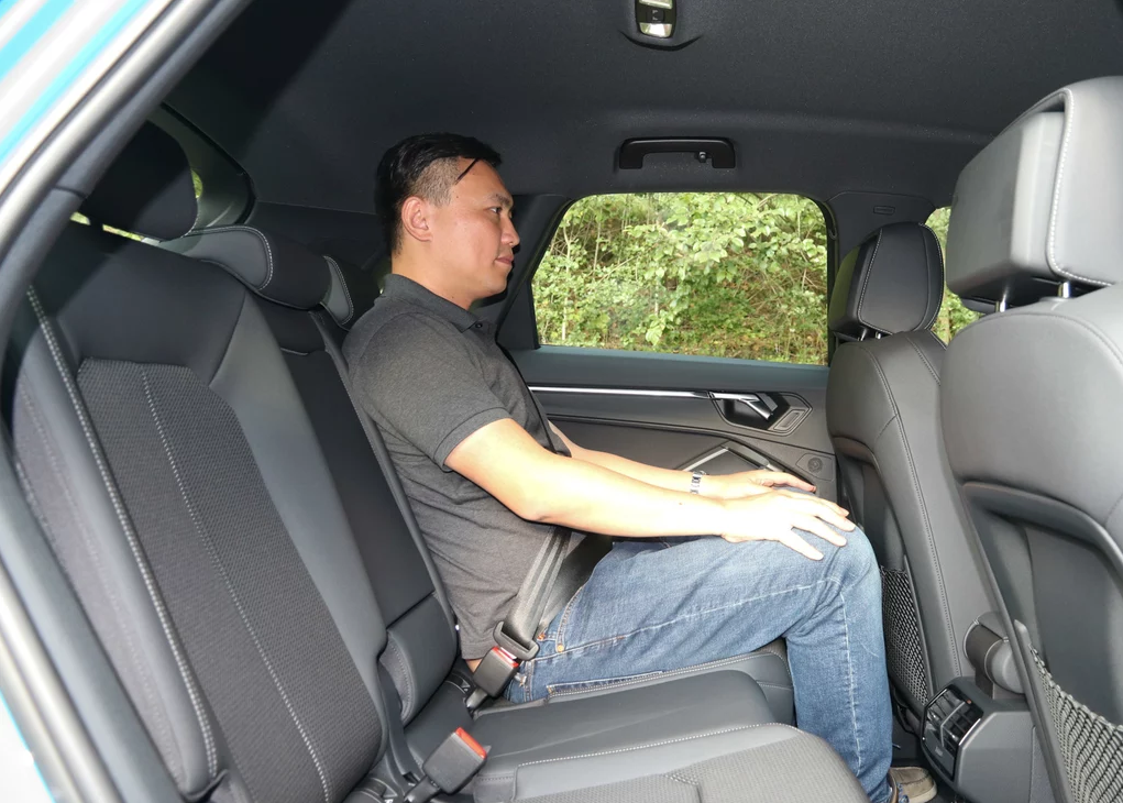 奥迪q3(进口)2019款 quattro s line,颜值更出众,内饰更奢华