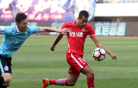 官方:前天海外援格乌瓦尼奥加盟米内罗竞技