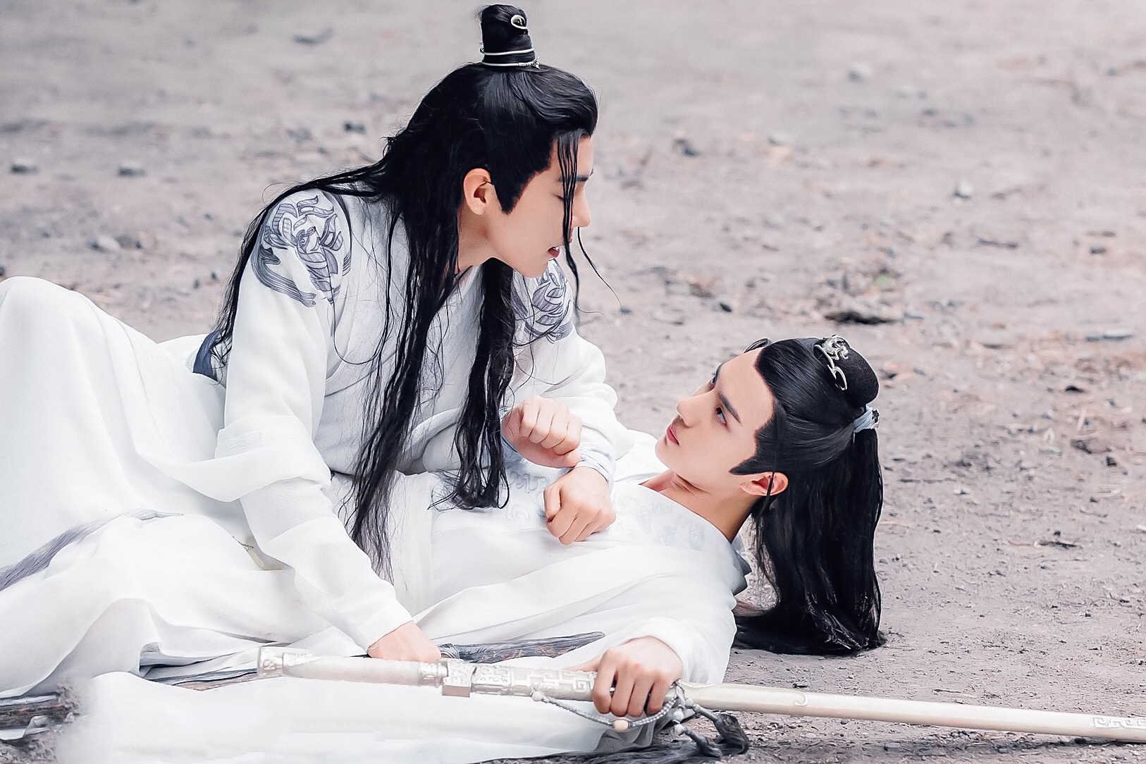 《陈情令》特别版海外开播,醉酒后的蓝忘机竟如此难缠又可爱