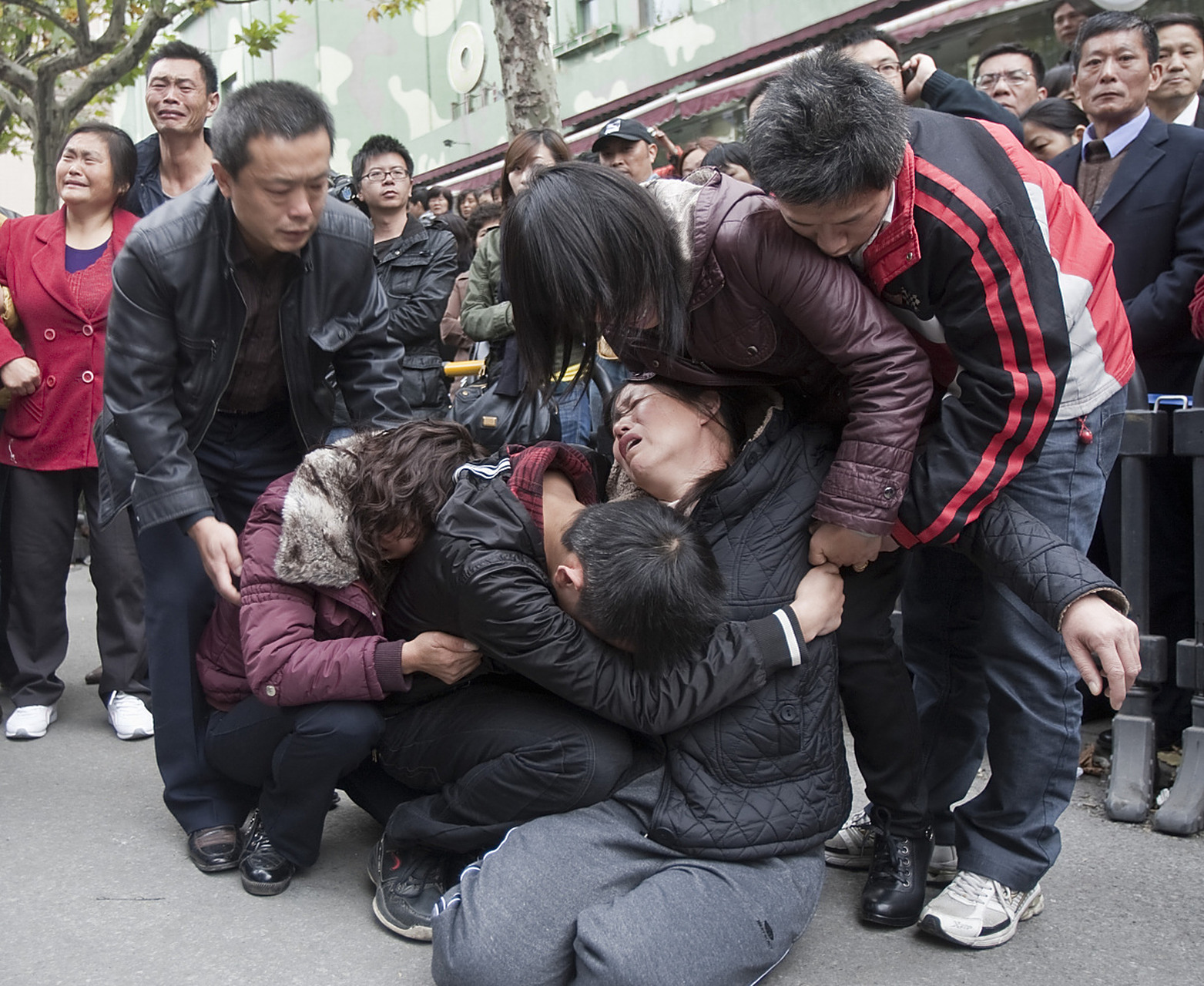 打架可是不好哦,搞不好还会触犯法律