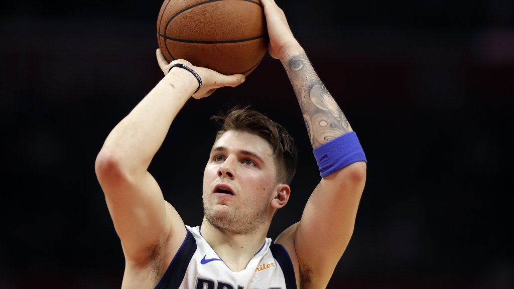 东契奇最佳新秀定了?别急这些数据告诉你今年状元有多优秀