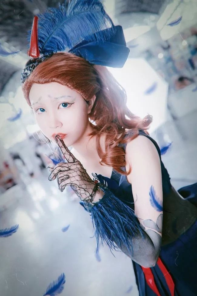 漫展cos场照:第五人格——空军,全毁在5毛后期上了!