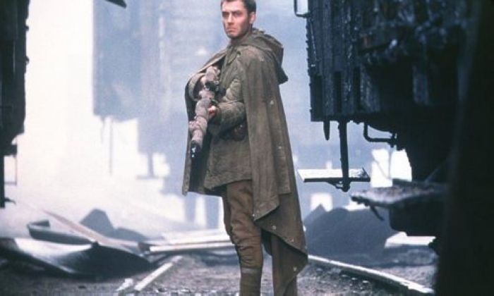 《荒野行动》贯穿整个二战的白色死神!战争题材影视剧的常客!