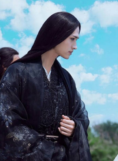 12星座专属"黑衣男神",金牛座行动派夜华,射手座热心肖战