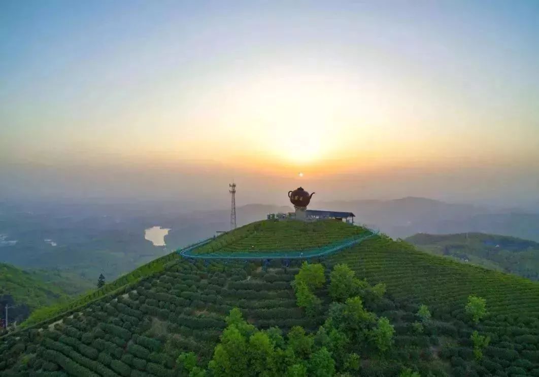 河南有座不为人知的"九华山",门票却高达140元,内含5大景区