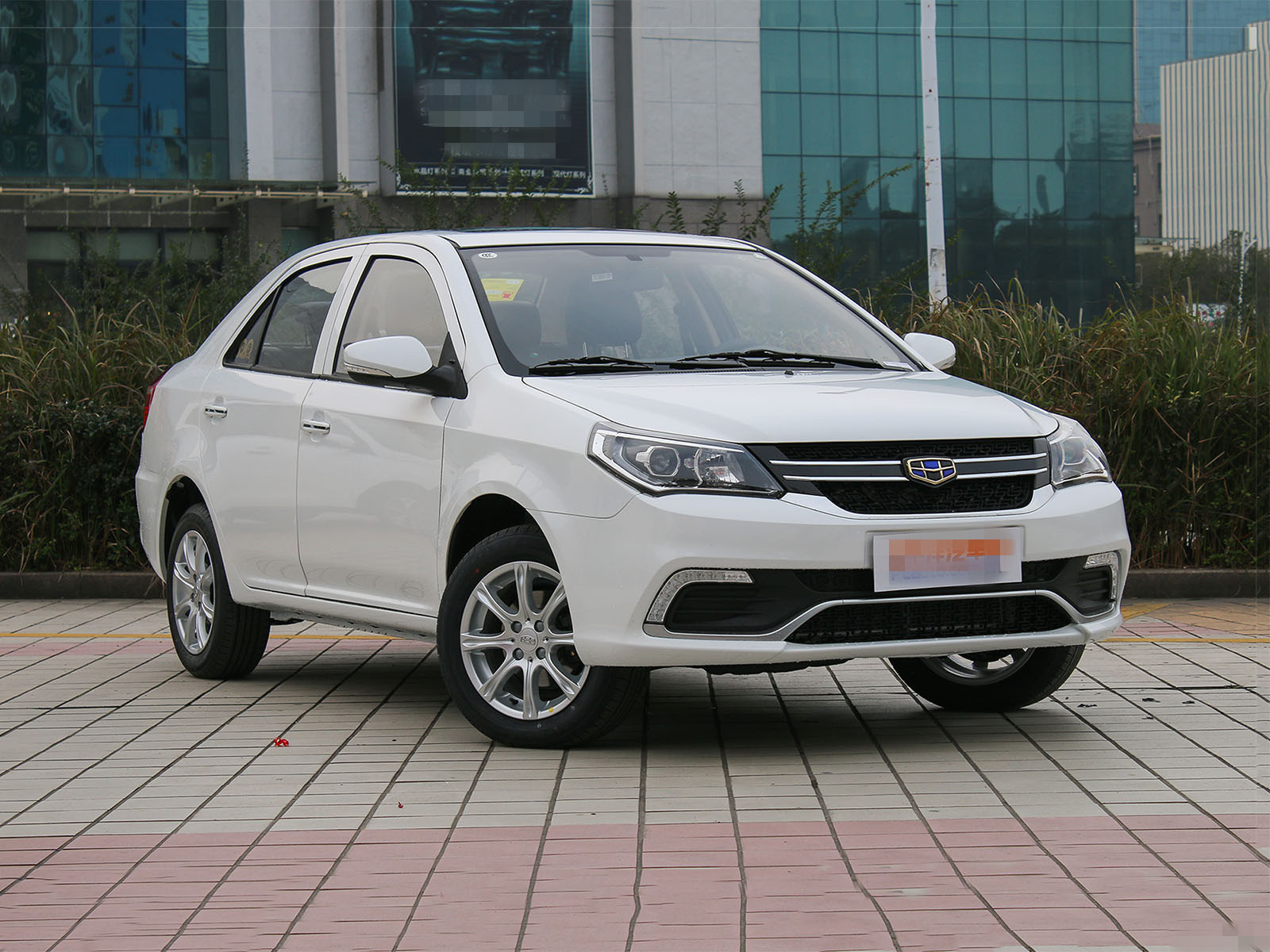 对吉利新金刚外观的鉴赏