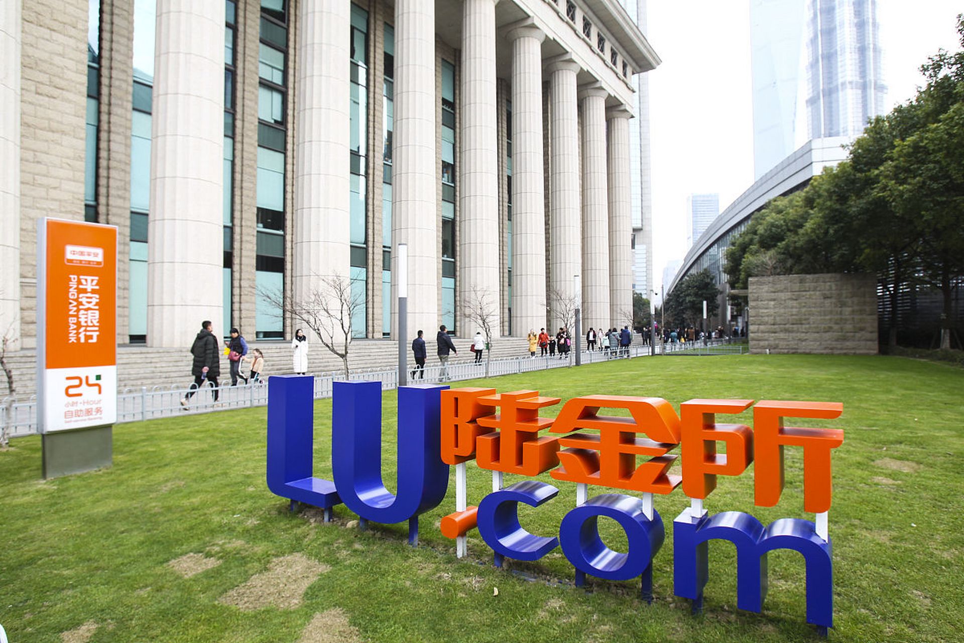 近日网上纷纷报道"上金所:澳掺杂金条卖到中国失实",在上海黄金交易所