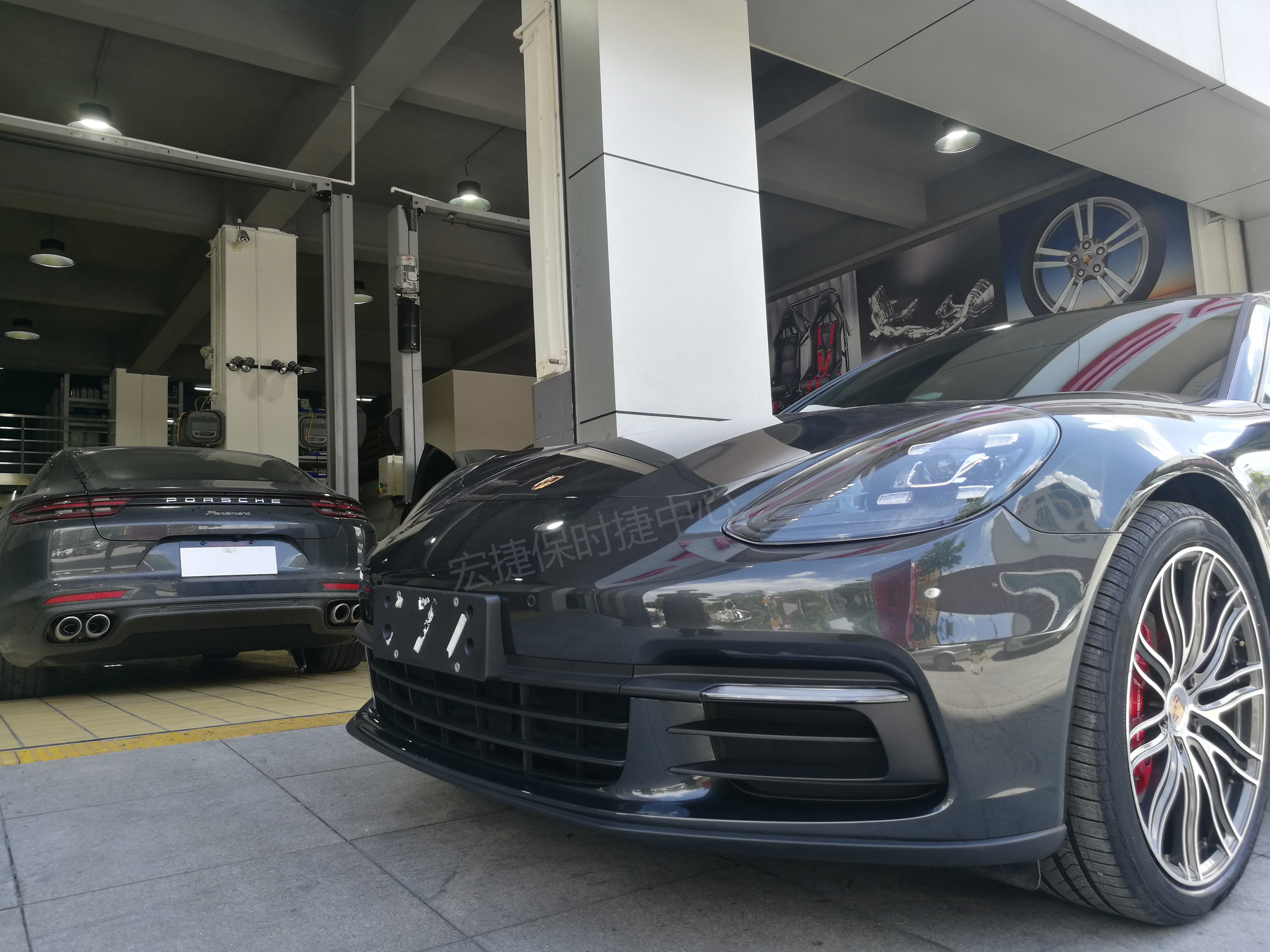 保时捷不再重金选配,panamera 低配升高配改装案例分享