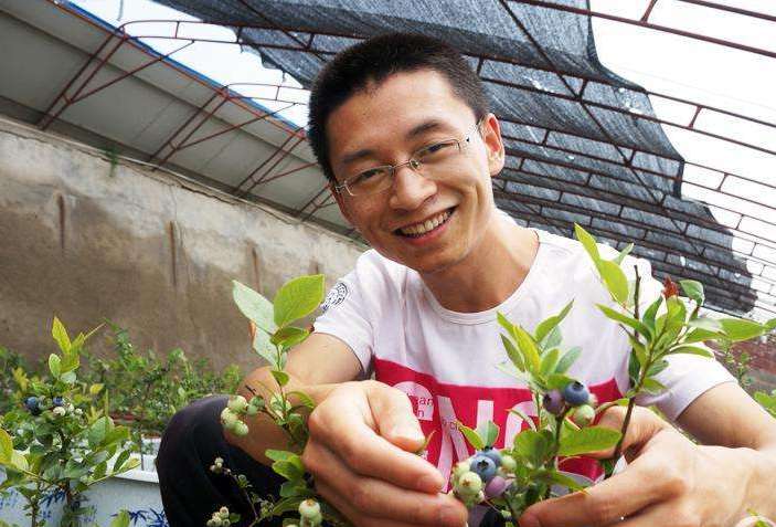 为何40岁农民至今还一事无成?这四个原因你占了几条