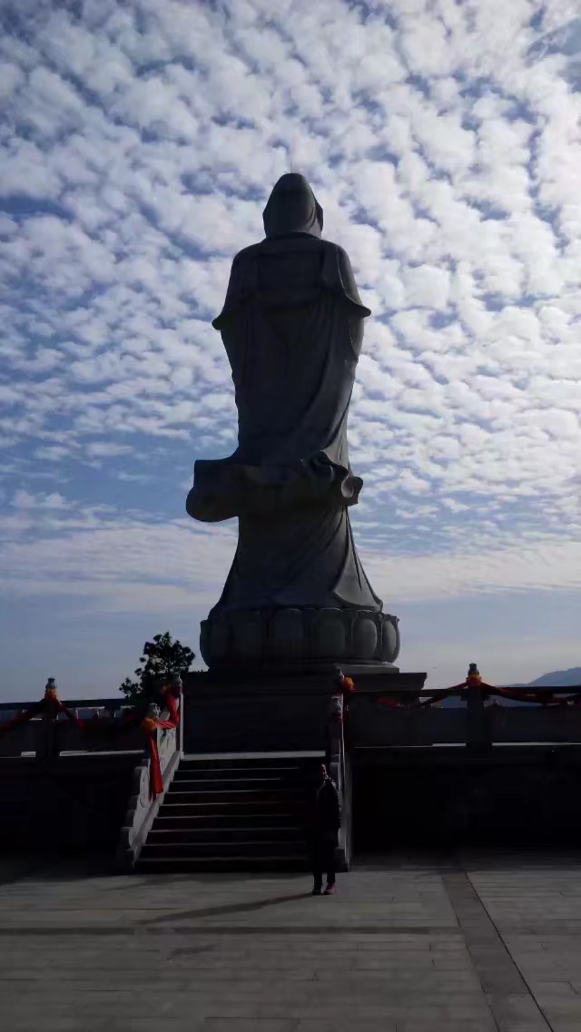 咸宁潜山寺的观音图片