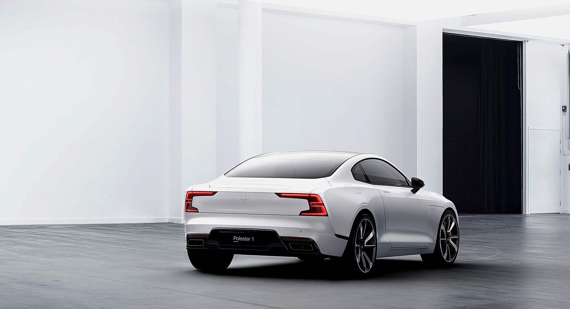 2020沃尔沃polestar 1,侧方视角