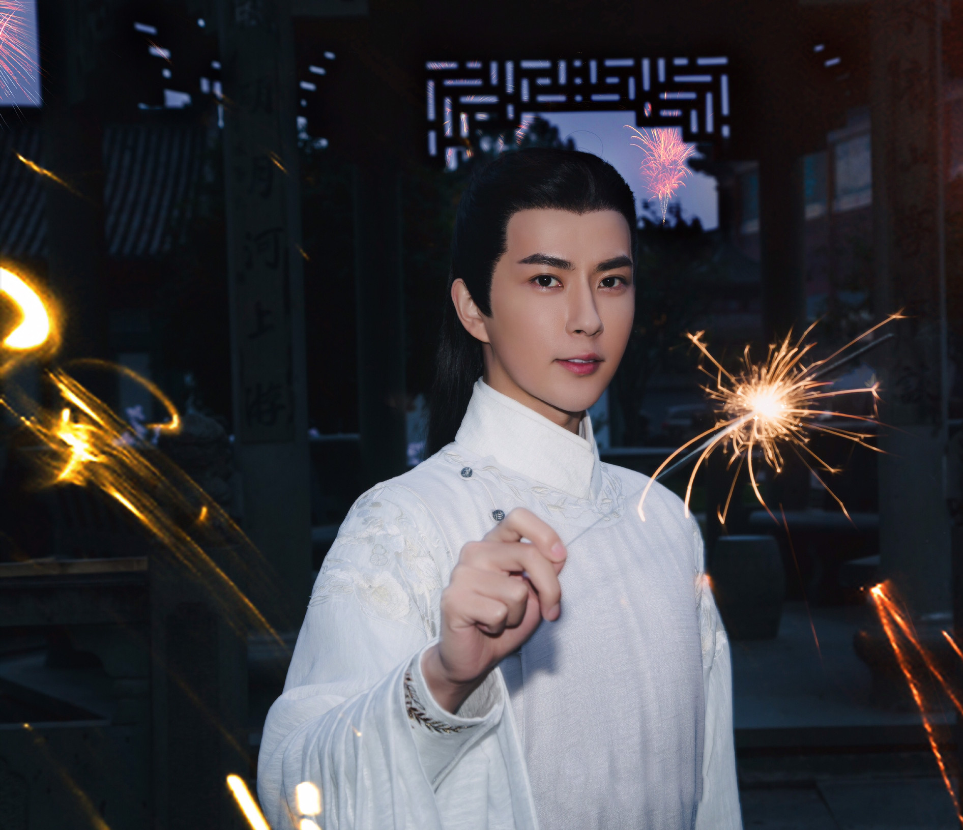 于朦胧新剧搭档号称公主专业户的她,内敛成熟造型比白真还要仙气