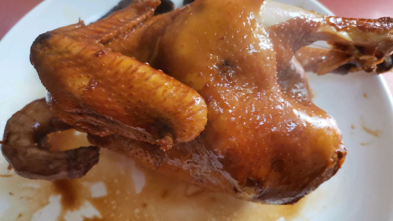 无锡大姐教你酱香鸡的做法,味道鲜美,鸡肉鲜嫩,太好吃了