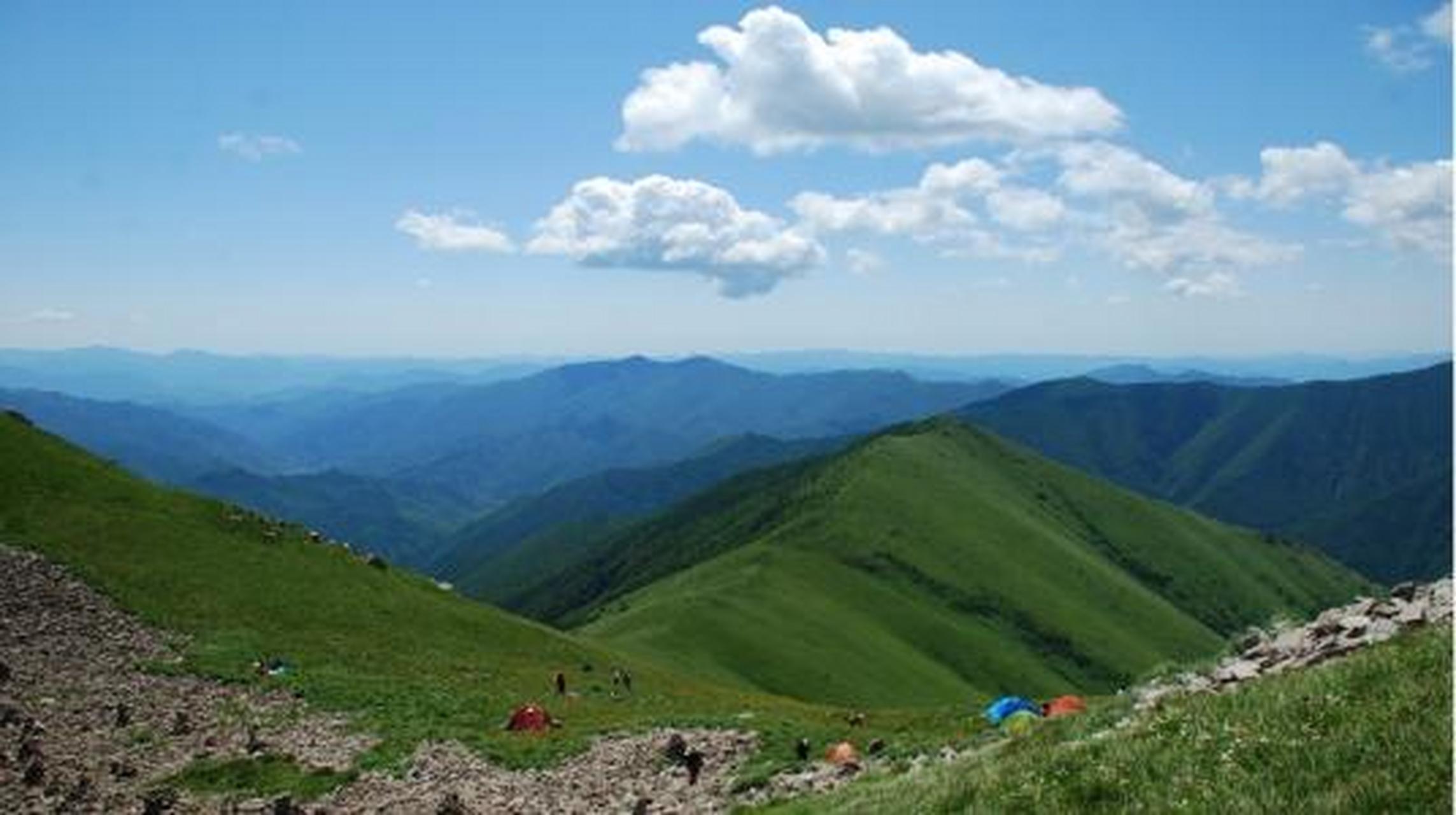 萬物皆可雲##雲遊全世界#河北小五臺山:河北小五臺山位於河北省蔚縣