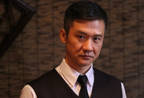 因拍戏与小女友结缘,后与结婚13年发妻离婚,如今小女友却悔婚!