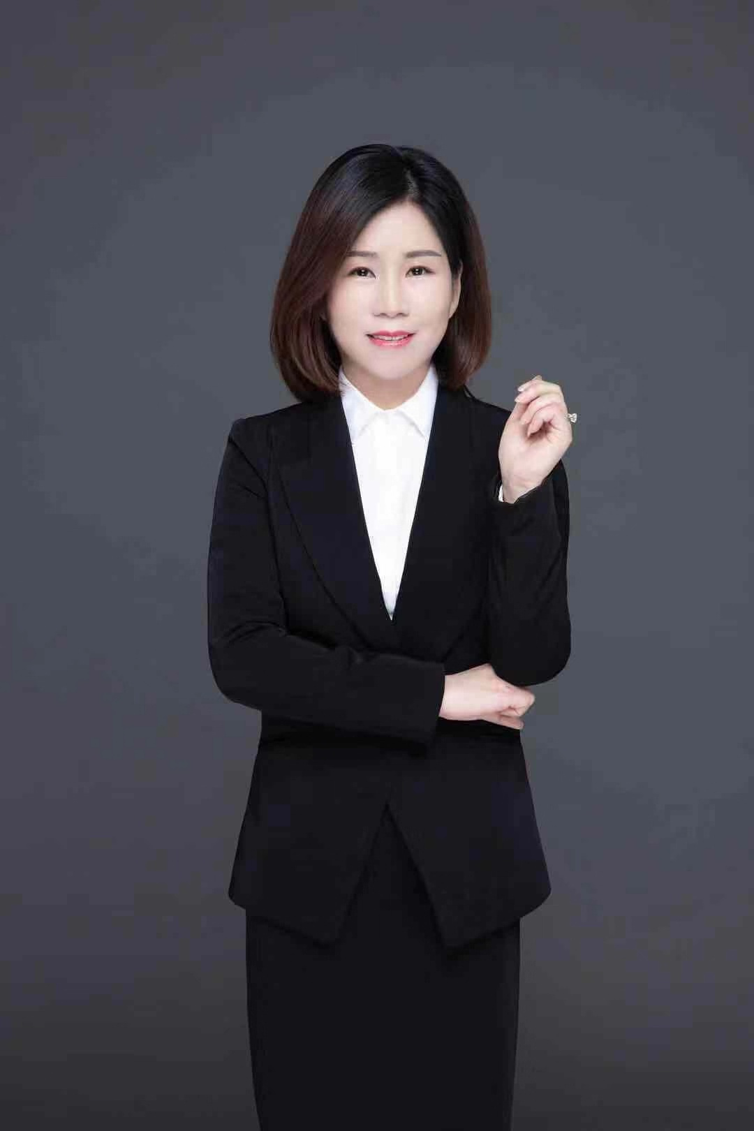 段明霞作为女性选择房产经纪行业我很骄傲