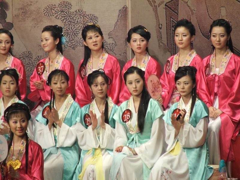 古代选妃比现代选飞行员还要严格 要过三大关再加复杂岗前培训